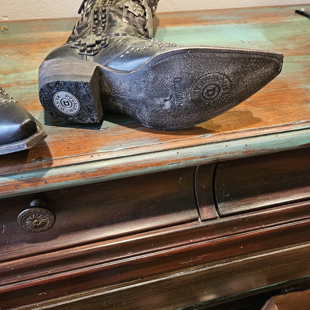 Double d ranch by old gringo, couture boots..size 8.5 med... Heavily embellished - Picture 6 of 6